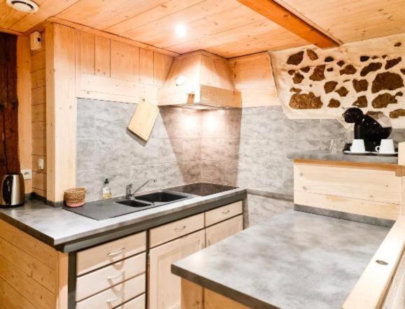 Le Venitien - Vieille Ville D'Annecy - Majord'Home Eksteriør bilde